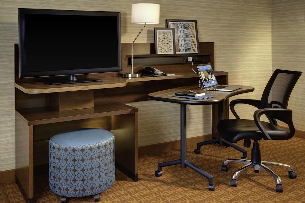 Fairfield Inn & Suites By Marriott Hendersonville Flat Rock Buitenkant foto