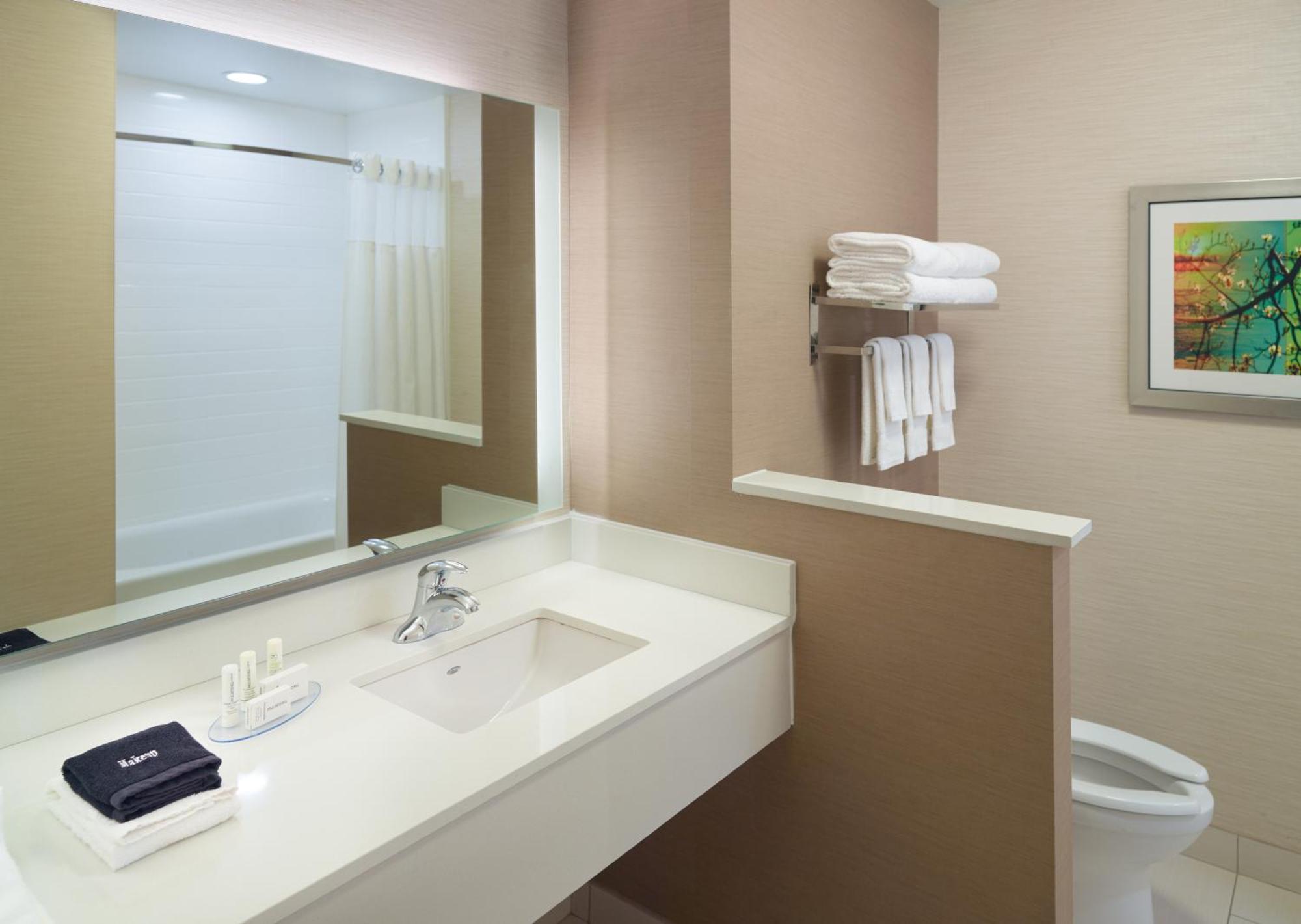 Fairfield Inn & Suites By Marriott Hendersonville Flat Rock Buitenkant foto